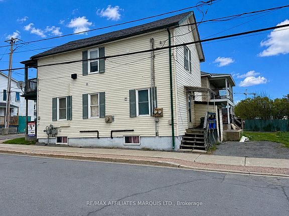 3rd image of 115 Prince Albert St