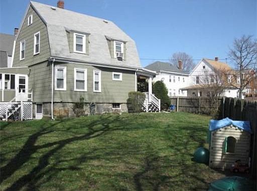 3rd image of 10 Glenwood Way