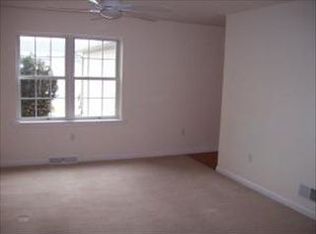 478 Meadowlark Ln, Manheim, PA 17545