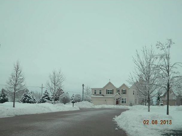 1st image of 92 W Norwell Ln