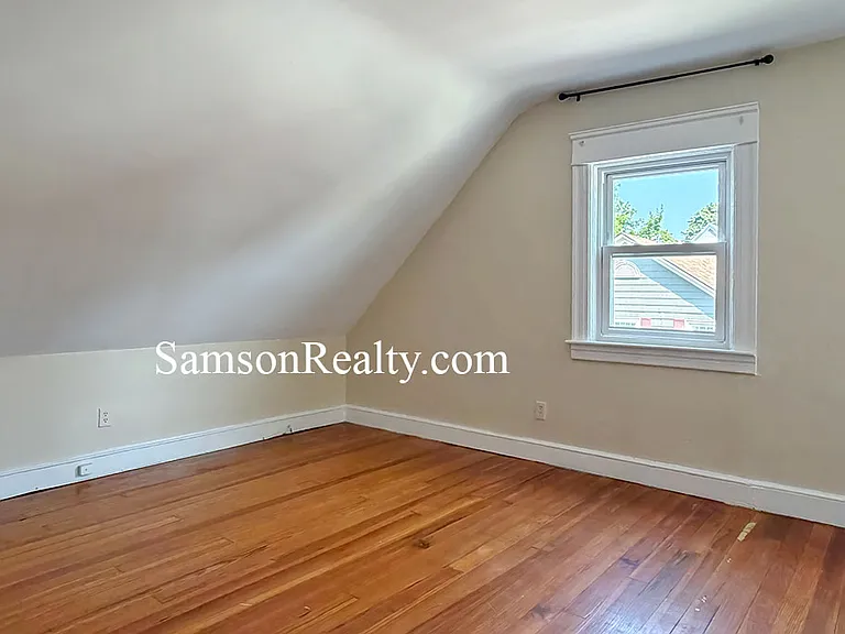 149 University Ave #3 — Photo 12