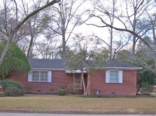 100 Lapine Dr, Eufaula, AL 36027