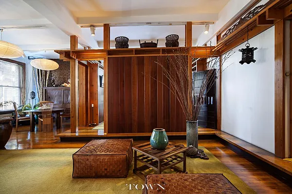 Sold by Town Residential | media 34