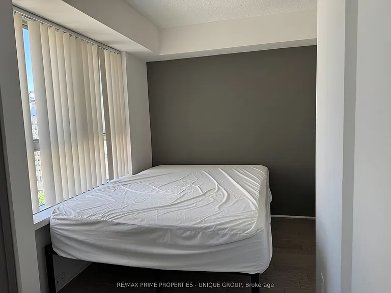 44 Gerrard St W #1701 — Photo 20