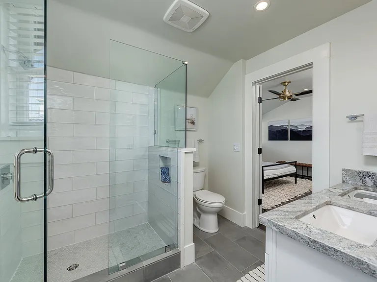 3521 J St #2 — Photo 13