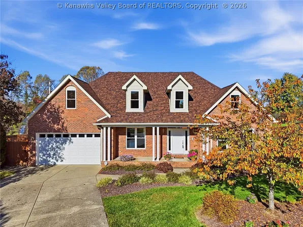 201 Carrington Way, Hurricane, WV 25526