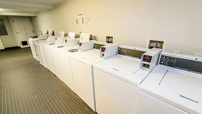 Rented by Nooklyn NYC LLC | media 38