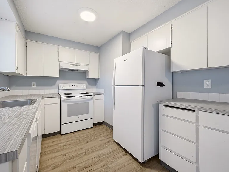 627 SE 132nd Ave — Photo 5