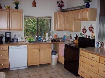 2nd image of 15927 NE 107th Way
