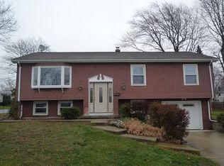 574 Regan Rd, Somerset, MA 02726