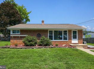 409 E New St, Mountville, PA 17554