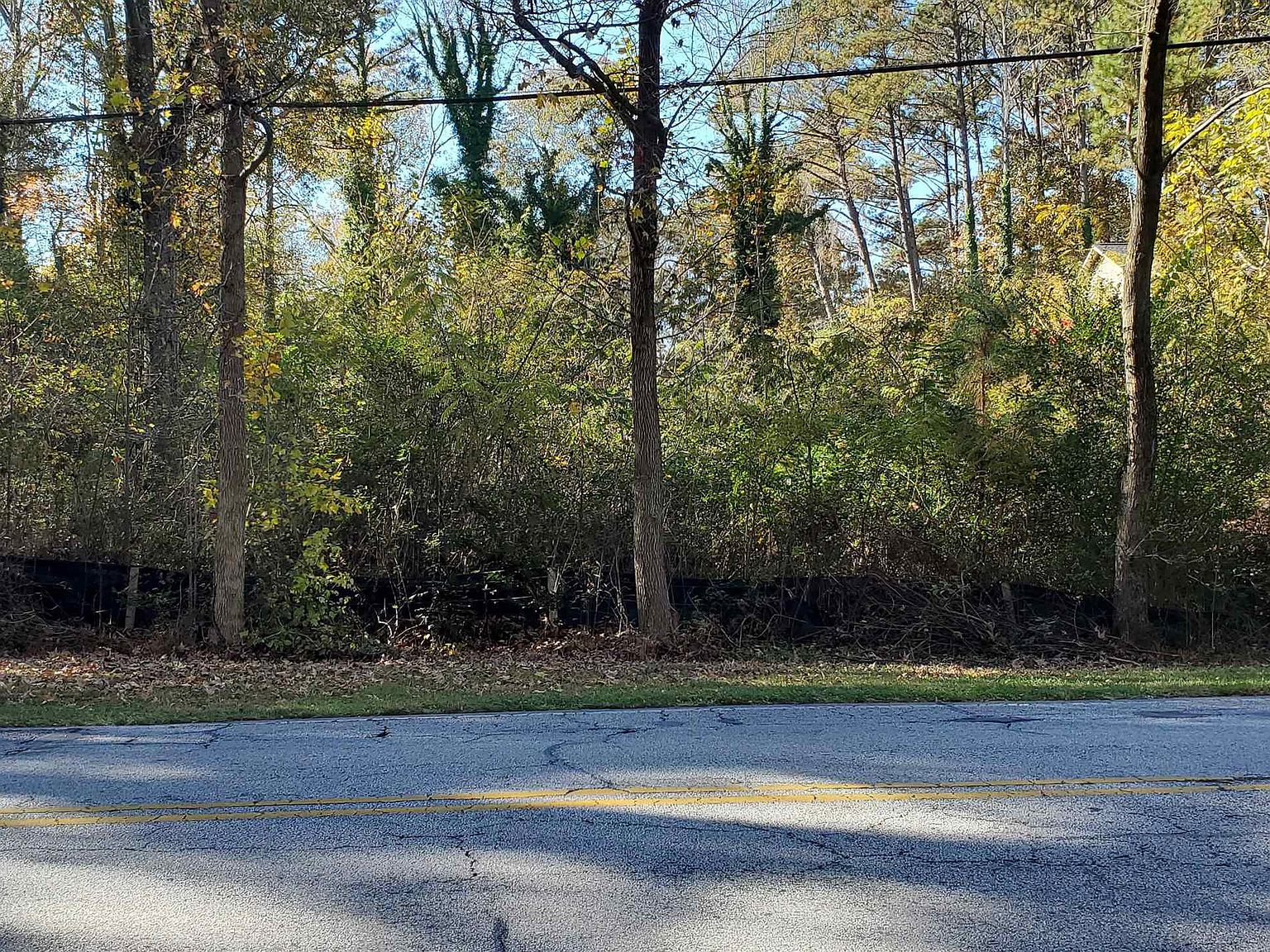 2227 Stone Dr SW, Lilburn, GA 30047 Zillow