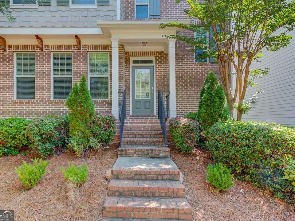 1st image of 18 Privet Cir