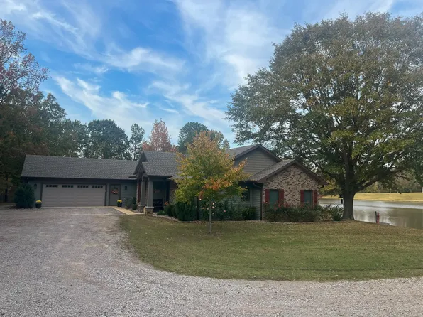 1193 Murray School Rd, Selmer, TN 38375