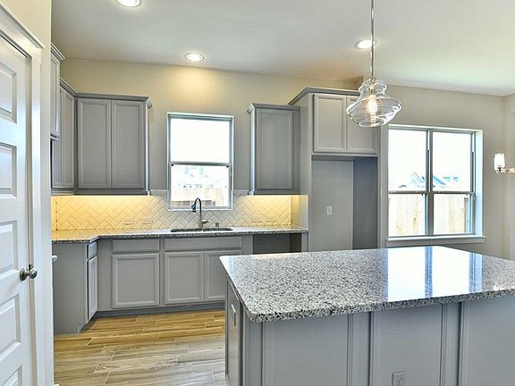 The Belville - Kitchen