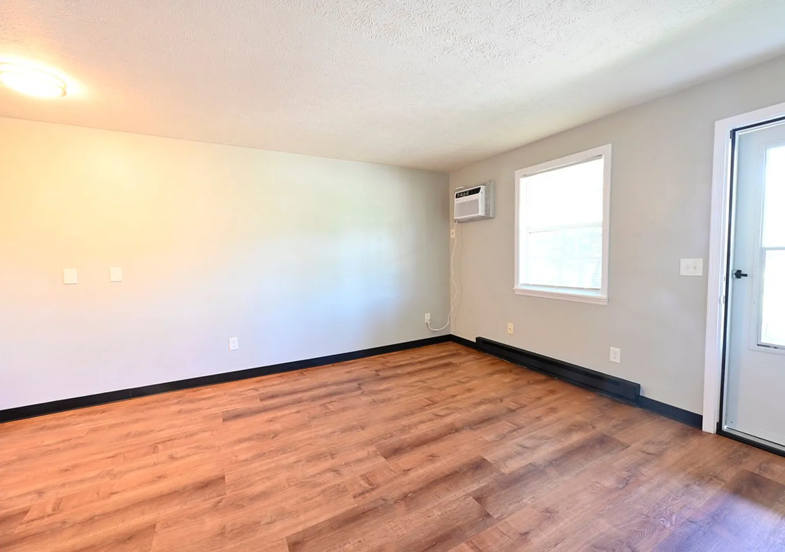 1 Bed / 1 Bath Apartment for Rent in Mansfield, OH — Photo 4