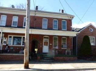 138 N Water St, Spring Grove, PA 17362