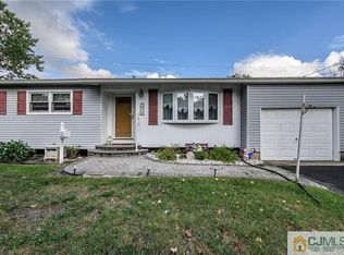 25 Drexel Dr, Jackson, NJ
