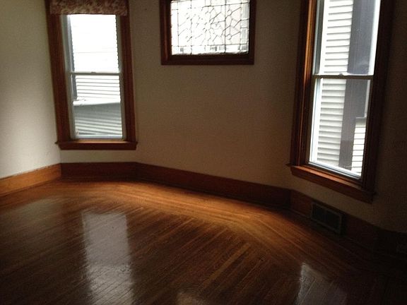 Dining Room (now grey)