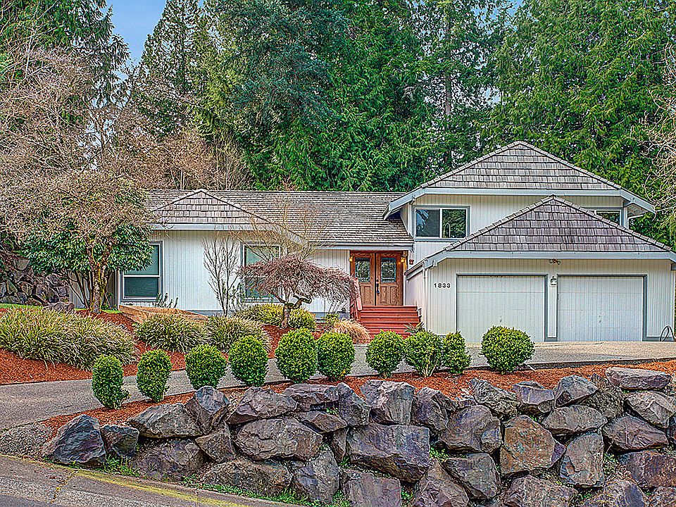 1st image of 1833 220th Pl NE