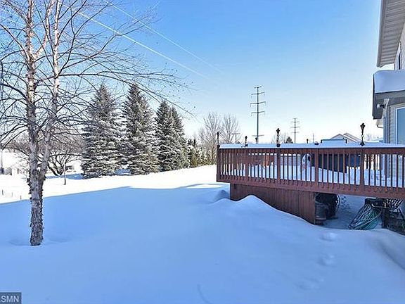 4th image of 1122 Kingswood Cres