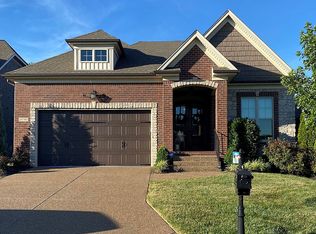 18703 Crestfield Ln, Louisville, KY 40245