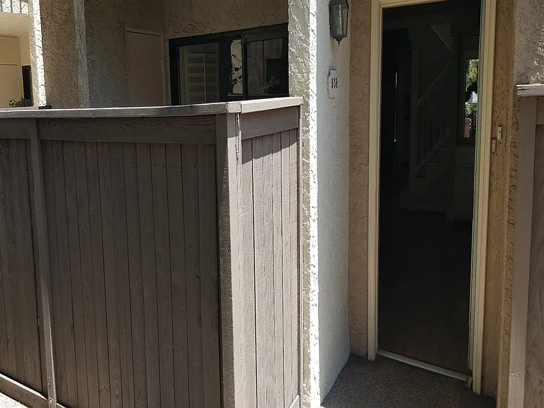 638 Wilcox Ave — Photo 25