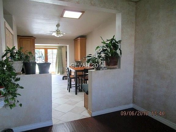 5th image of 4589 Sheppard Dr