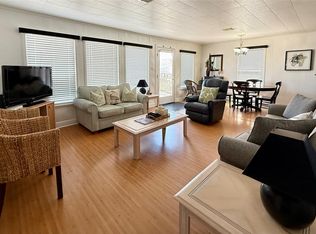 12925 John Reynolds Rd, Galveston, TX 77554