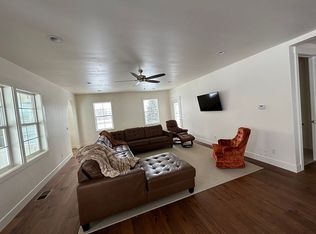 329 S 100 W, Enterprise, UT 84725