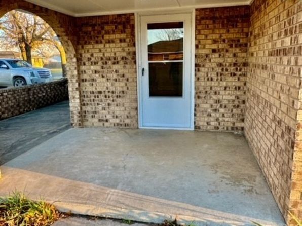 316 Jan Dr, Stratford, OK 74872