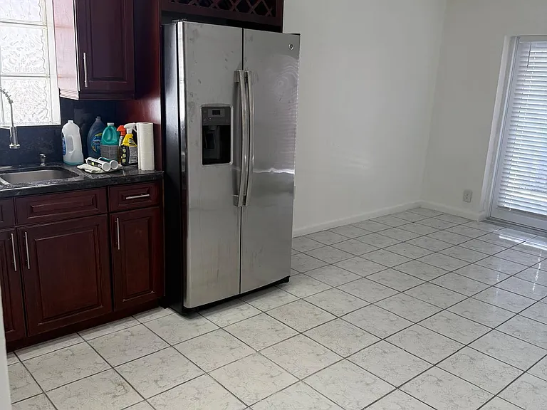 12367 NW 98th Ave — Photo 6