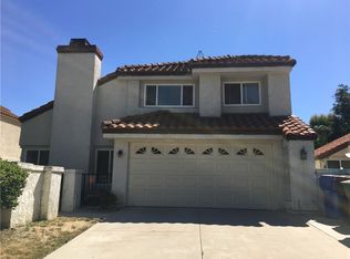 26 Falcon Ridge Dr, Pomona, CA 91766