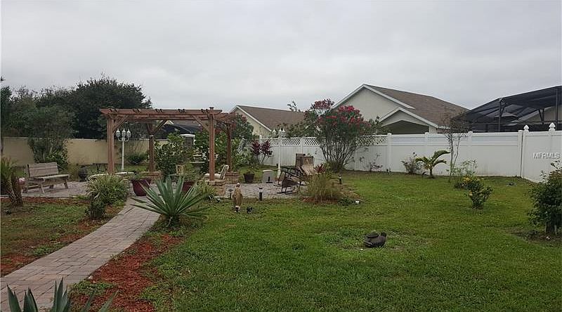 2nd image of 2835 Oconnell Dr