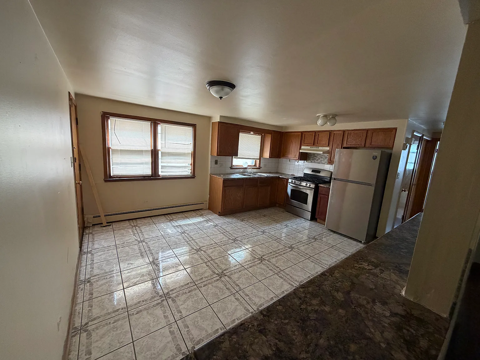 2 bed, 800 sqft, $1,359 — Photo 4