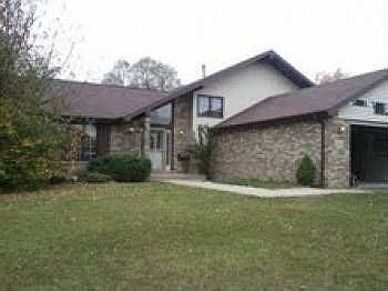 2nd image of 22840 Lawndale Ave
