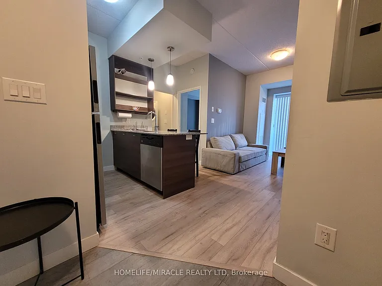318 Spruce St #503 — Photo 7