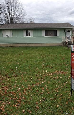1st image of 4387 Bennett Dr