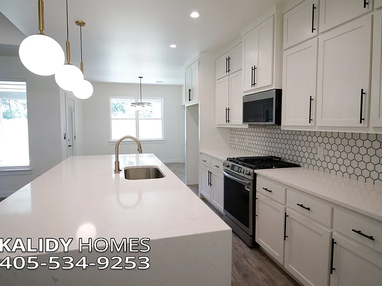 2141 Kalidy Dr — Photo 9