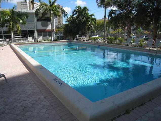 2nd image of 3127 S Ocean Dr APT 225