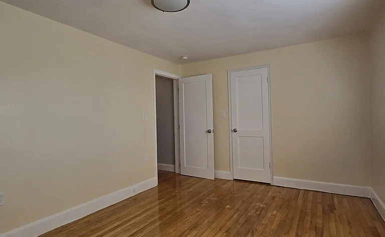 84 Gladeside Ave #2 — Photo 12
