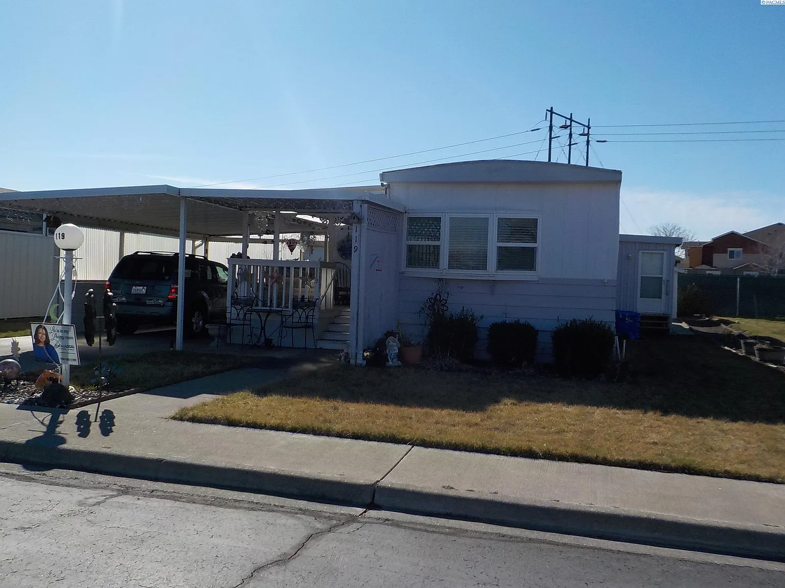 7901 W Clearwater Ave Unit 119 photo 1