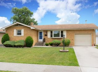 710 W 12th St, Mishawaka, IN 46544