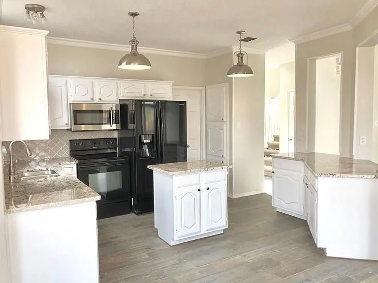 11112 Newport Dr — Photo 5
