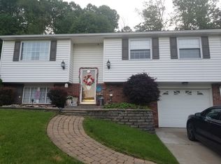 706 W Fernwood Dr, Toronto, OH 43964