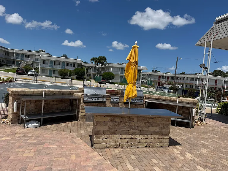 3322 Cynthia Ln #207 — Photo 43
