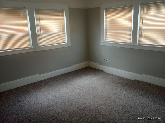 4th image of 1213 N San Joaquin St