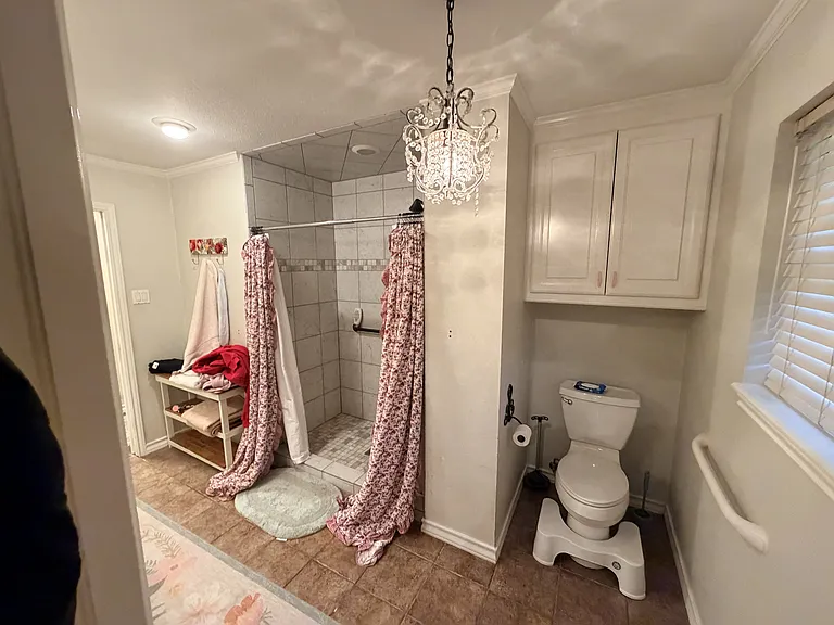 2601 Oxford Ave — Photo 23