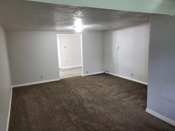 400 7th Multi, 400 7th St APT 4, Baraboo, WI 53913