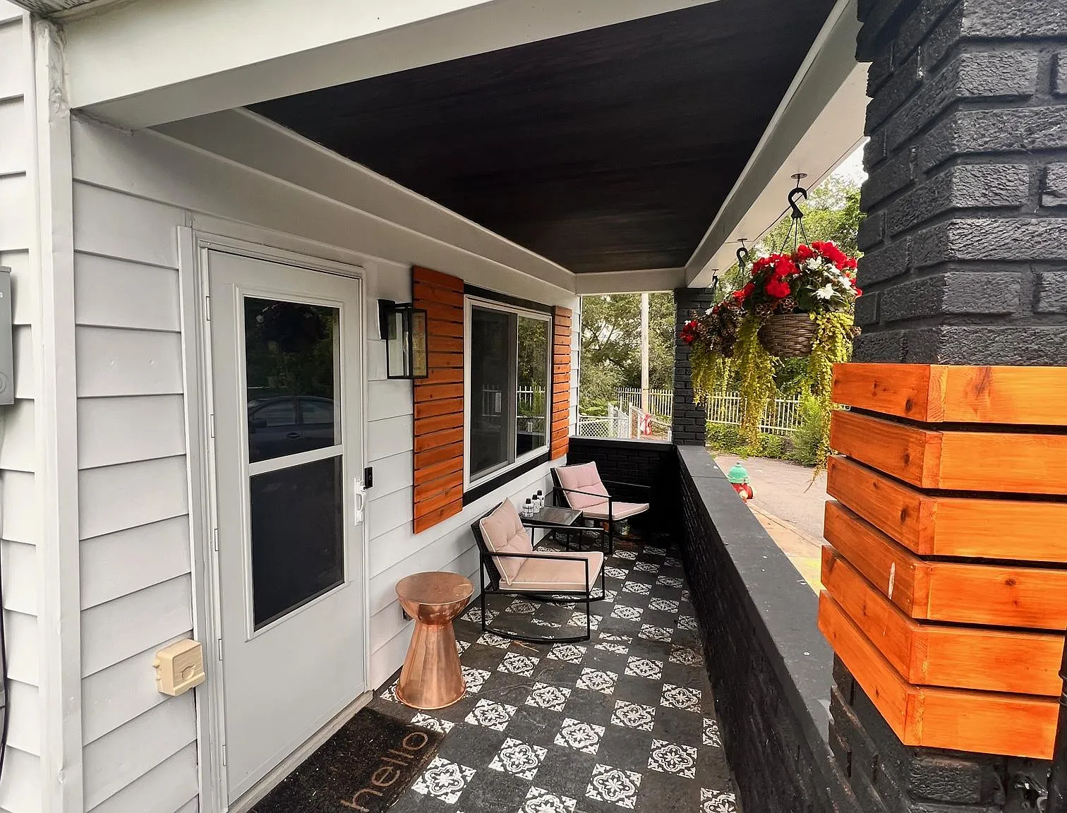 2 bed, 1.5 bath, 1000 sqft, $1,750 — Photo 3